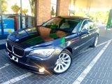 BMW 7 Series foto 3