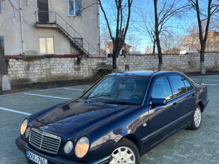 Mercedes E-Class