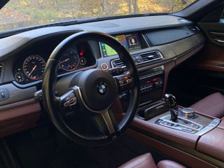 BMW 7 Series foto 7