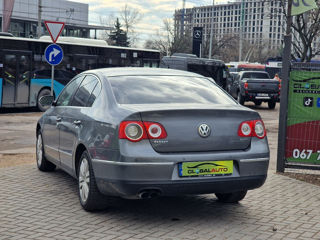 Volkswagen Passat foto 4