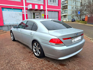 BMW 7 Series foto 3