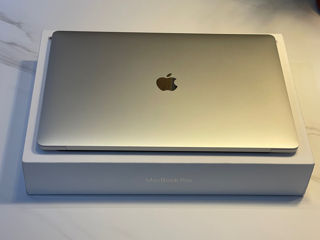 MacBook Pro 16 inch i7 Bălți