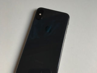 Vând iPhone X