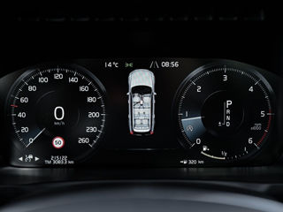 Volvo XC90 foto 8