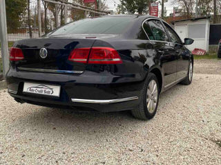 Volkswagen Passat foto 6