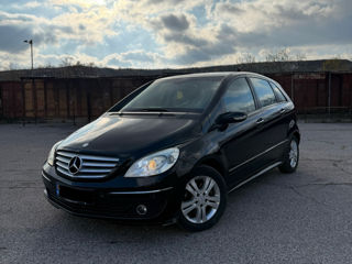 Mercedes B-Class