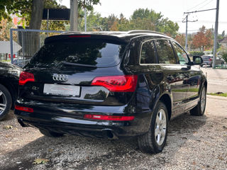 Audi Q7 foto 7