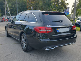 Mercedes C-Class foto 4