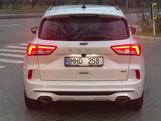 Ford Kuga foto 4