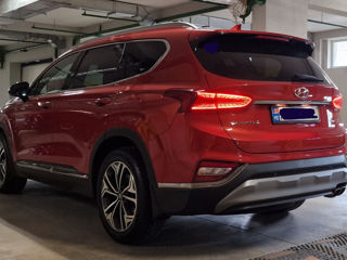 Hyundai Santa FE foto 2