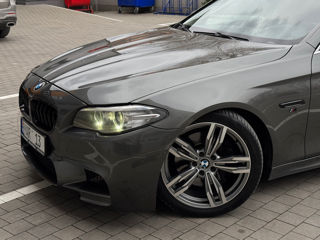 BMW 5 Series foto 5