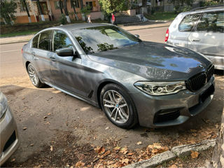 BMW 5 Series foto 2