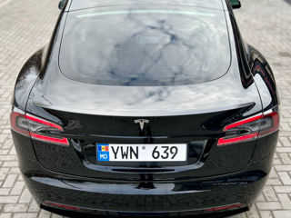 Tesla Model S foto 4