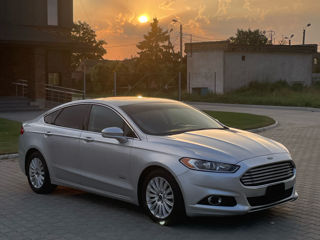 Ford Fusion foto 4