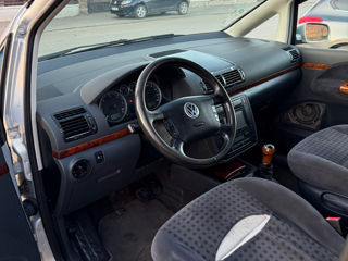 Volkswagen Sharan foto 10