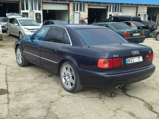 Audi A8 foto 2