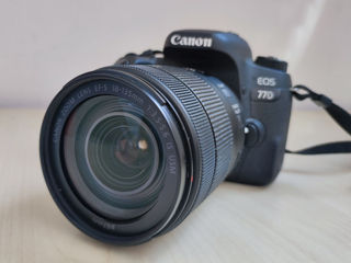 Фотоаппарат Canon 77D + объектив 18-135mm