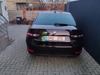 Skoda Superb foto 11