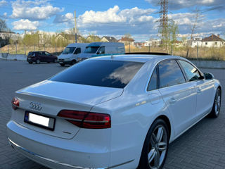 Audi A8 foto 4