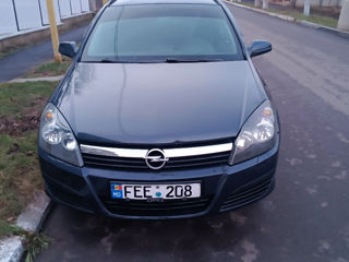 Opel Astra foto 4