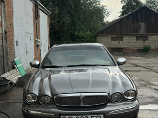 Jaguar X-Type