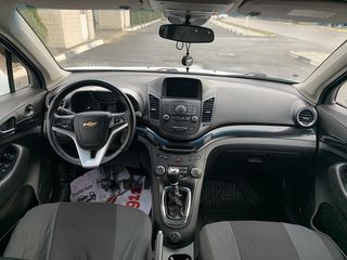 Chevrolet Orlando foto 9