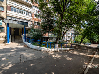 Apartament cu 2 camere, 55 m², Poșta Veche, Chișinău foto 12