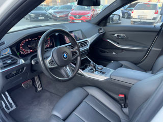 BMW 3 Series foto 8