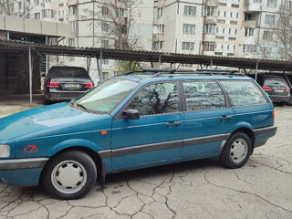 Volkswagen Passat foto 3