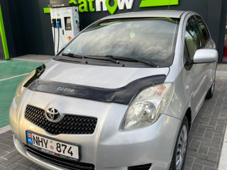 Toyota Yaris foto 3