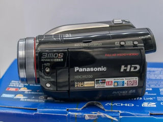 Vind camera panasonic hdc-hs100 noua 2 baterii incarcator geanta foto 2