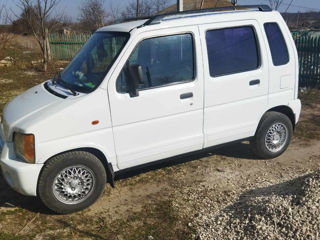 Suzuki Wagon R+ foto 6