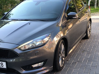 Ford Focus foto 2