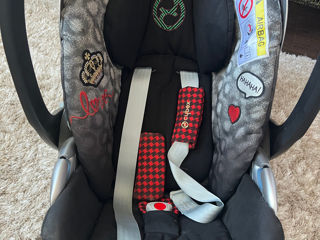 Vind scoică Cybex + husă de iarnă gratuit  foto 0