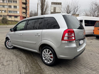 Opel Zafira foto 4