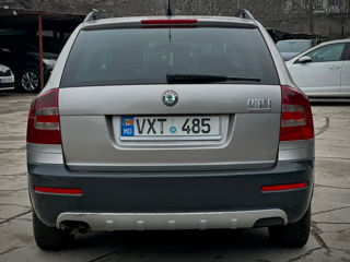 Skoda Octavia foto 2