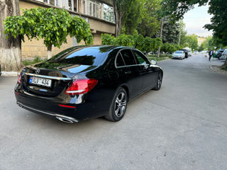 Mercedes E-Class foto 3