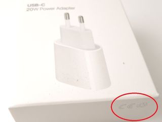 Оригинальное яблочное зарядное устройство - «Apple USB-C w/o cable 20W» foto 7