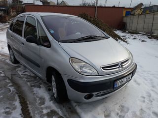 Citroen Xsara Picasso foto 3