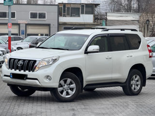 Toyota Land Cruiser Prado foto 4