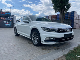 Volkswagen Passat foto 4