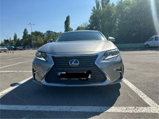 Lexus ES Series