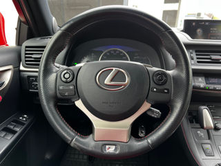 Lexus CT Series foto 8