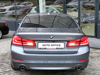 BMW 5 Series foto 5