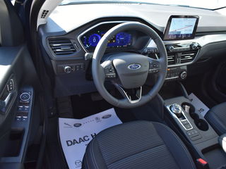 Ford Kuga foto 8