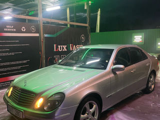 Mercedes E-Class foto 9