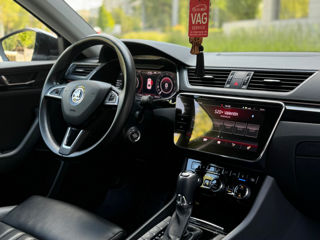 Skoda Superb foto 6