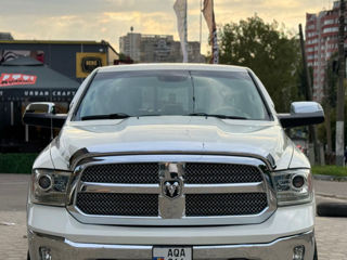 Dodge Ram foto 2