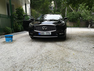 Infiniti Q30 foto 5