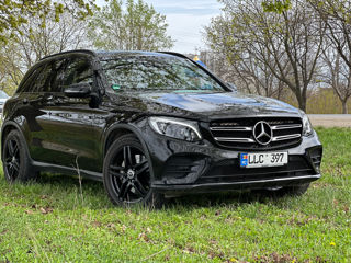 Mercedes GLC foto 1